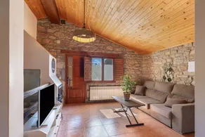 Family-friendly lovely house with garden, private pool & BBQ | Garden view | Perfect for remote work | Pets allowed - Image 5