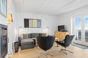 Flat with sauna, terrace & hot tub | Sea view - Image 3