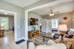 Lakefront Mound Getaway: Near Snowmobiling Trails! - Image 2