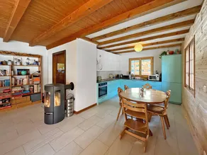Chalet with barbecue, sauna & terrace - Image 3