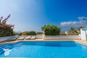 Voll ausgestattete Villa mit privatem Pool, Garten und Grill | Strandblick - Image 5