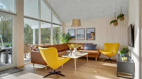 House with pool, BBQ & terrace - Image 3