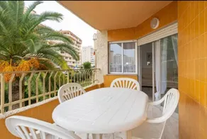 Fully equipped holiday apartment with pool | City view | Next to the beach | Pet-friendly - Image 2