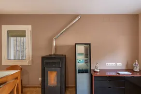 Apartment 'Menvil' with Mountain Views, Private Terrace and Wi-Fi - Image 3
