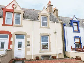 Family-friendly cottage with garden | Beach view | Dogs allowed - Image 2