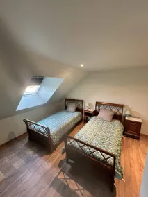 Private room | River view - Image 5