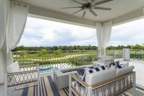 Agréable villa adaptée aux familles avec jacuzzi, terrasse et jardin - Image 4