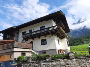 Voll ausgestattete Ferienwohnung mit Garten und Terrasse | Skifahren in der Nähe - Image 4