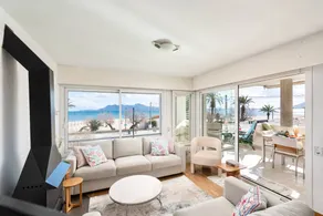 House | Mountain view - Image 3