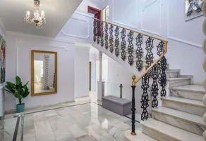 Fully equipped spacious villa with barbeque, terrace & pool | Mountain view | Pets allowed - Image 5