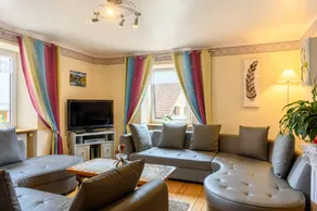 Villa 'Balboa' with Wi-Fi and Air Conditioning - Image 4
