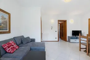 Holiday home with garden | Mountain view - Image 4