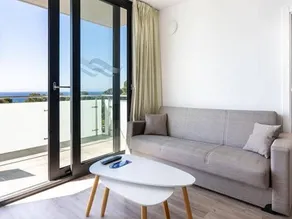 Apartment mit Pool - Image 5