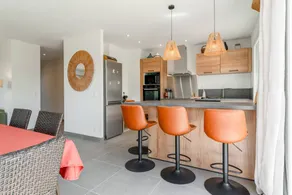 Villa with terrace & garden | Garden view - Image 5