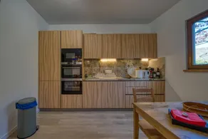 Agréable maison avec jardin, terrasse et barbecue | Vue jardin - Image 3