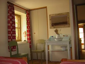 Casa accogliente e familiare con terrazza, giardino e barbecue | Vista sul giardino | Perfetta per il lavoro da remoto | Sono ammessi animali domestici - Image 4
