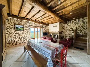 Fully equipped gite with barbecue, garden & terrace - Image 2