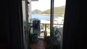Chambre privée avec barbecue et jacuzzi | Vue piscine - Image 5