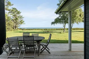 House with terrace, garden & barbecue | Sea view - Image 3