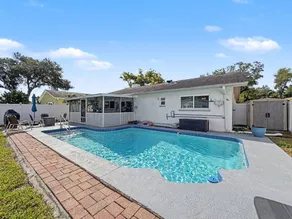 Family-oriented holiday home with private pool & barbeque | City view | Good for workation | Pets are welcome - Image 2
