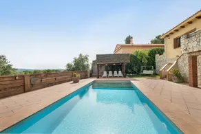 Villa with heated pool, terrace & garden | Garden view - Image 5