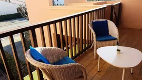 Appartement avec piscine, jardin et terrasse - Image 3
