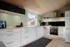 Fully equipped pleasant holiday home with garden, barbeque & terrace | Next to the beach | Pets are welcome - Image 3