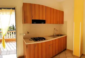 Schönes Apartment mit privatem Pool - Image 5