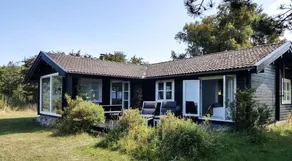 Holiday home with terrace & BBQ | Sea view - Image 2