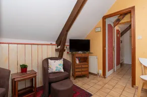 Cottage with terrace, garden & barbeque | Garden view - Image 3