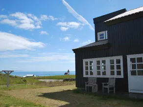 Casa vacacional con terraza | Vistas a la naturaleza - Image 2