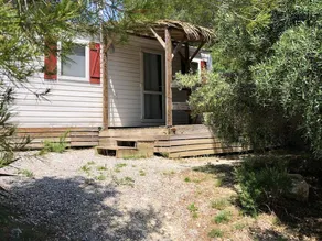 Mobilheim mit Terrasse und beheiztem Pool - Image 4