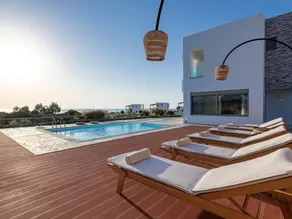 Holiday home with barbecue, garden & terrace | Nature view - Image 2