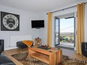 Casa rural con jardín - Image 3