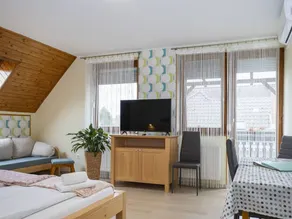 Apartment mit Garten, Grill und beheiztem Pool - Image 2