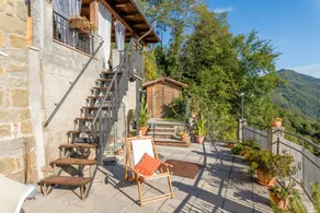 Pleasant holiday apartment with terrace | Mountain view | Pets are welcome - Image 3