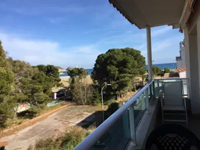 Appartement de vacances avec piscine, jardin et terrasse - Image 5
