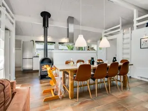 Kinderfreundliches Ferienhaus mit Grill, Terrasse und privatem Pool | Haustiere sind willkommen - Image 4