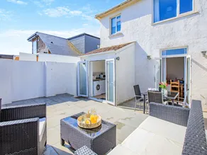 Children-friendly nice cottage with garden | Close to the beach | Pets allowed - Image 2