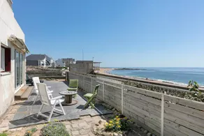 Family-oriented house with terrace, garden & barbeque | Sea view | Next to the beach | Pet-friendly - Image 2