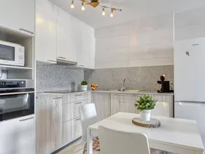 Agréable appartement avec terrasse et jardin | Vue montagne | Avec animaux admis - Image 2