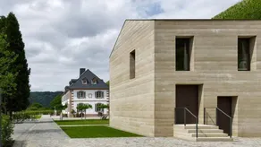 Charming flat with garden & terrace - Image 5