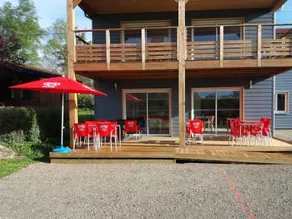 Schöner Bungalow mit beheiztem Pool und Terrasse | Haustiere erlaubt - Image 3
