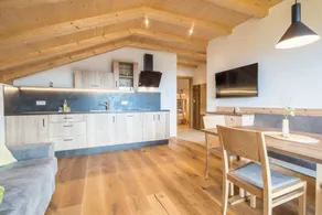 Apartment with garden & sauna | Mountain view - Image 5