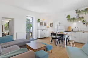 House with terrace, garden & barbecue | Garden view - Image 2