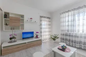 Apartment with terrace & BBQ - Image 3