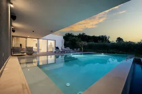 Fully equipped spacious villa with terrace, BBQ & private pool | Nature view - Image 3