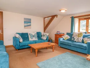 Cottage with garden - Image 4