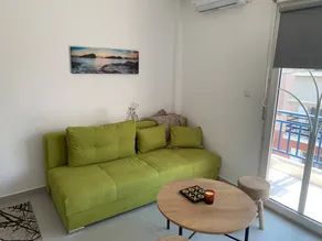 Mokshouse – Bright, Comfortable Apartment near City Center and Beach - Image 2
