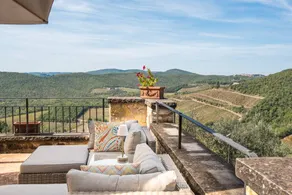 Villa 'Erbolino' with Private Garden, Outdoor Stone Bathtub and Wi-Fi - Image 5